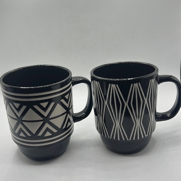 Boston Warehouse Other - Boston Warehouse Mug Set of 2